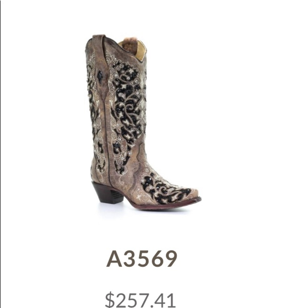 Women’s cowboy boots